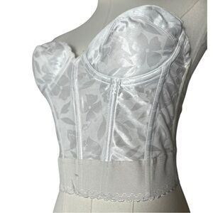 🌸 Vintage Woolite White Floral Corset – Romantic Cottagecore Vibes 🌸